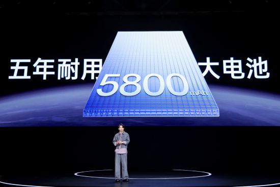 OPPO Reno13系列好质感全系通配 2699元起售-第6张图片-特色小吃做法